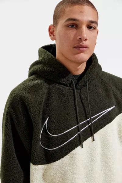 nike sherpa pullover